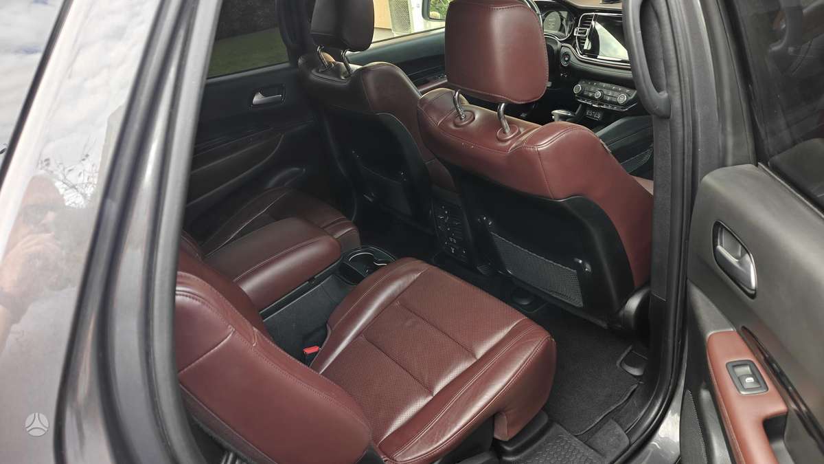 Dodge Durango, 3.6 l., off-road / crossover
