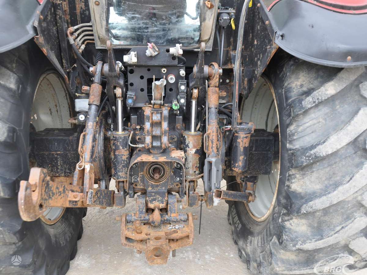 Valtra T190, traktori