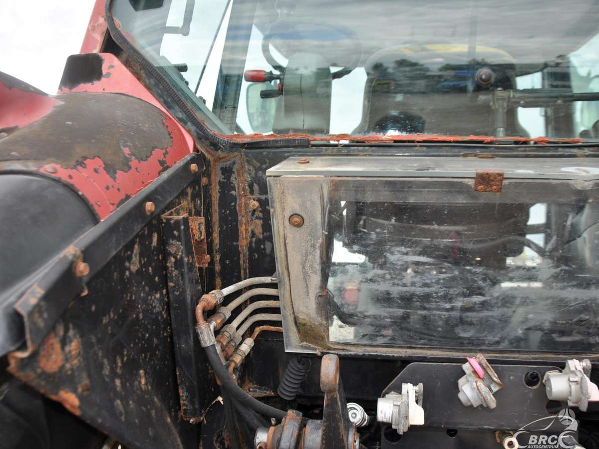 Valtra T190, traktori