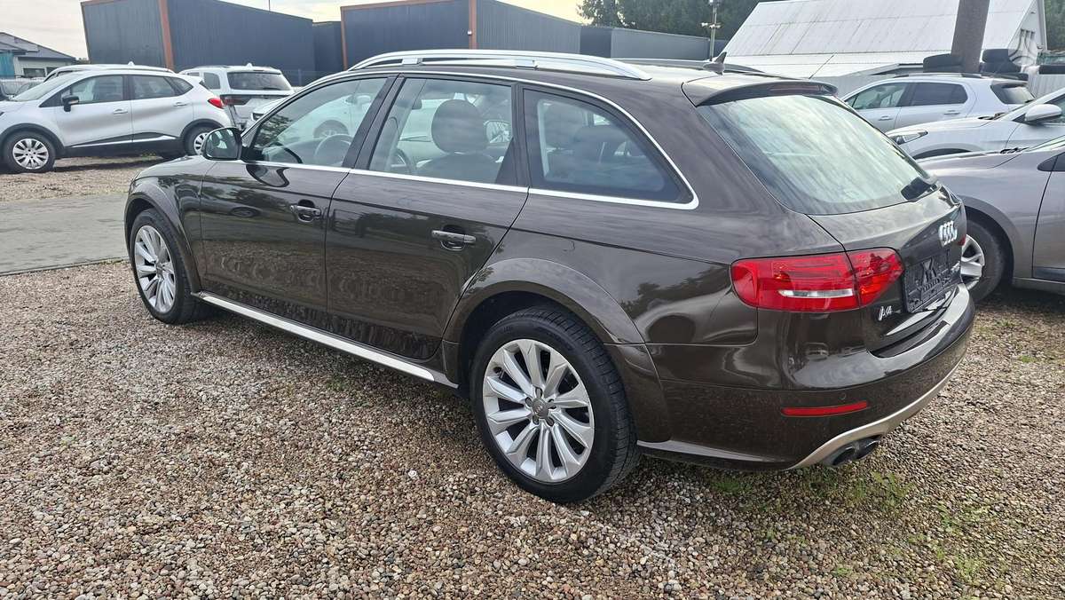 Audi A4 allroad, 2.0 l., universalas