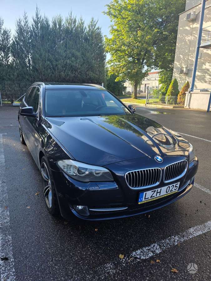 BMW 520, 2.0 l., Универсал