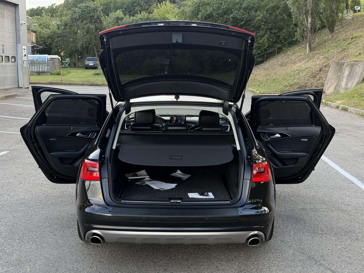 Audi A6 allroad, 3.0 l., Универсал
