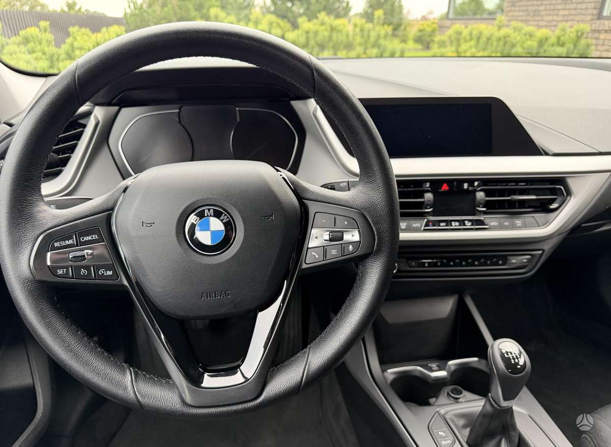 BMW 116, 1.5 l., Хэтчбек