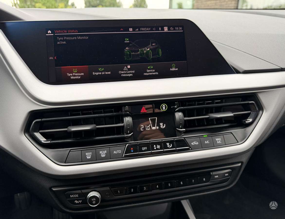 BMW 116, 1.5 l., Хэтчбек