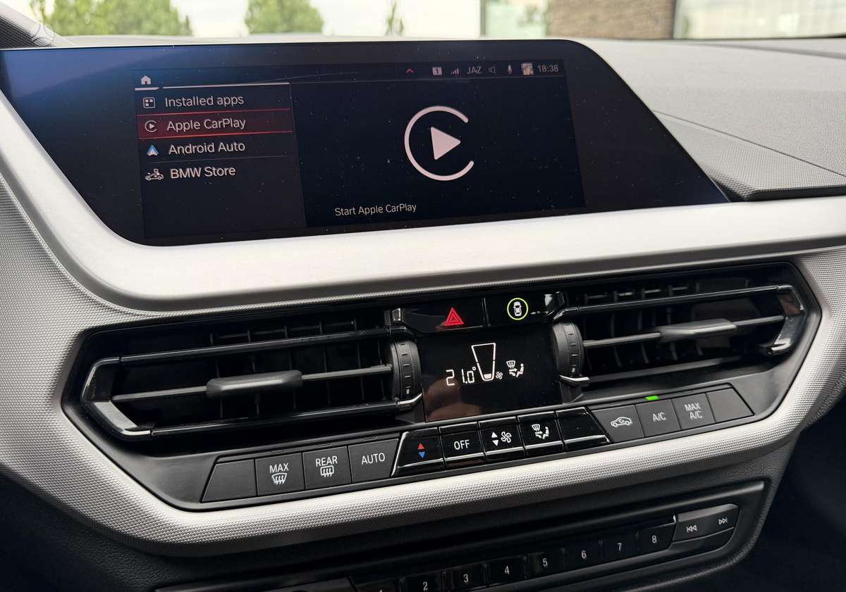 BMW 116, 1.5 l., Хэтчбек