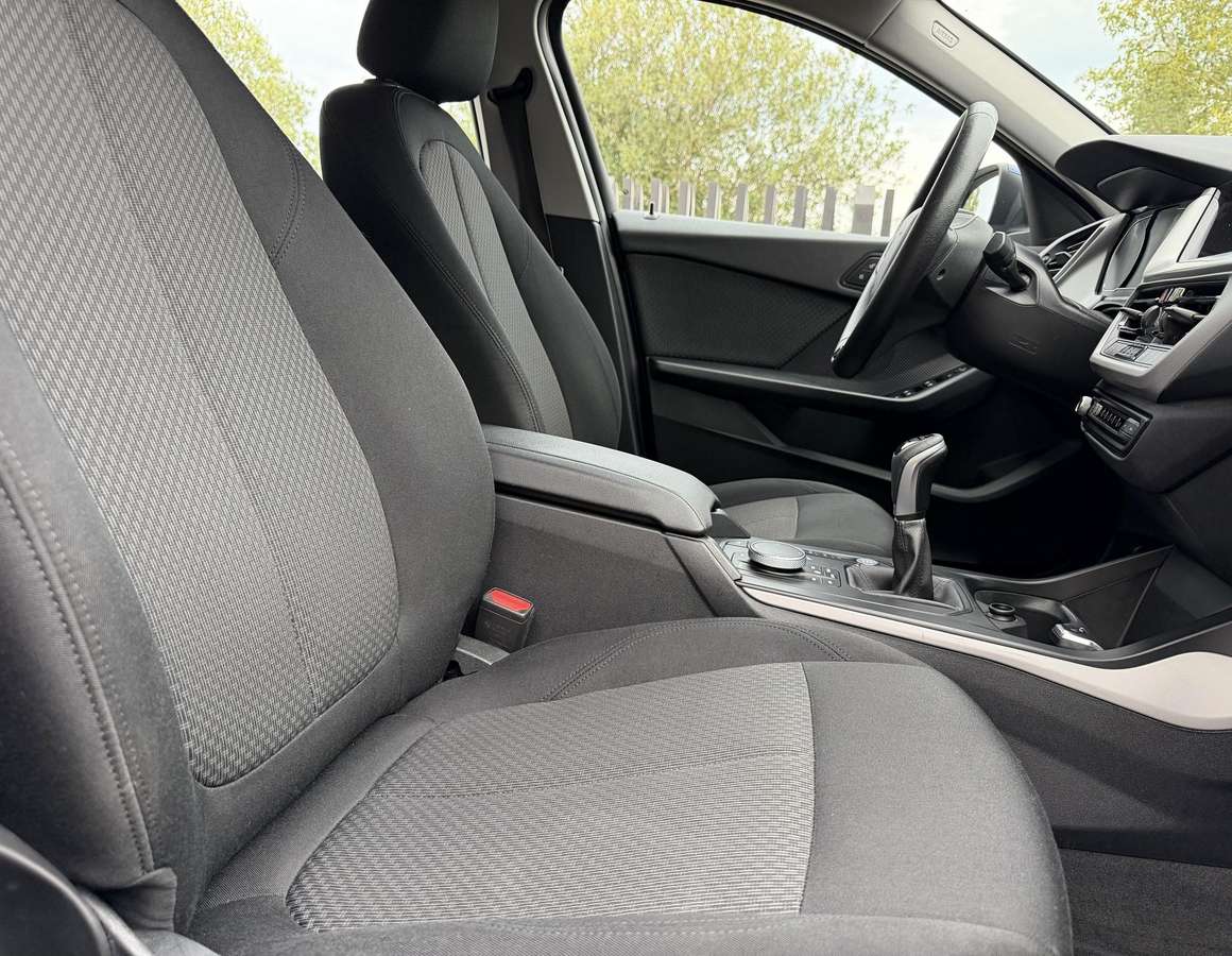 BMW 116, 1.5 l., Хэтчбек