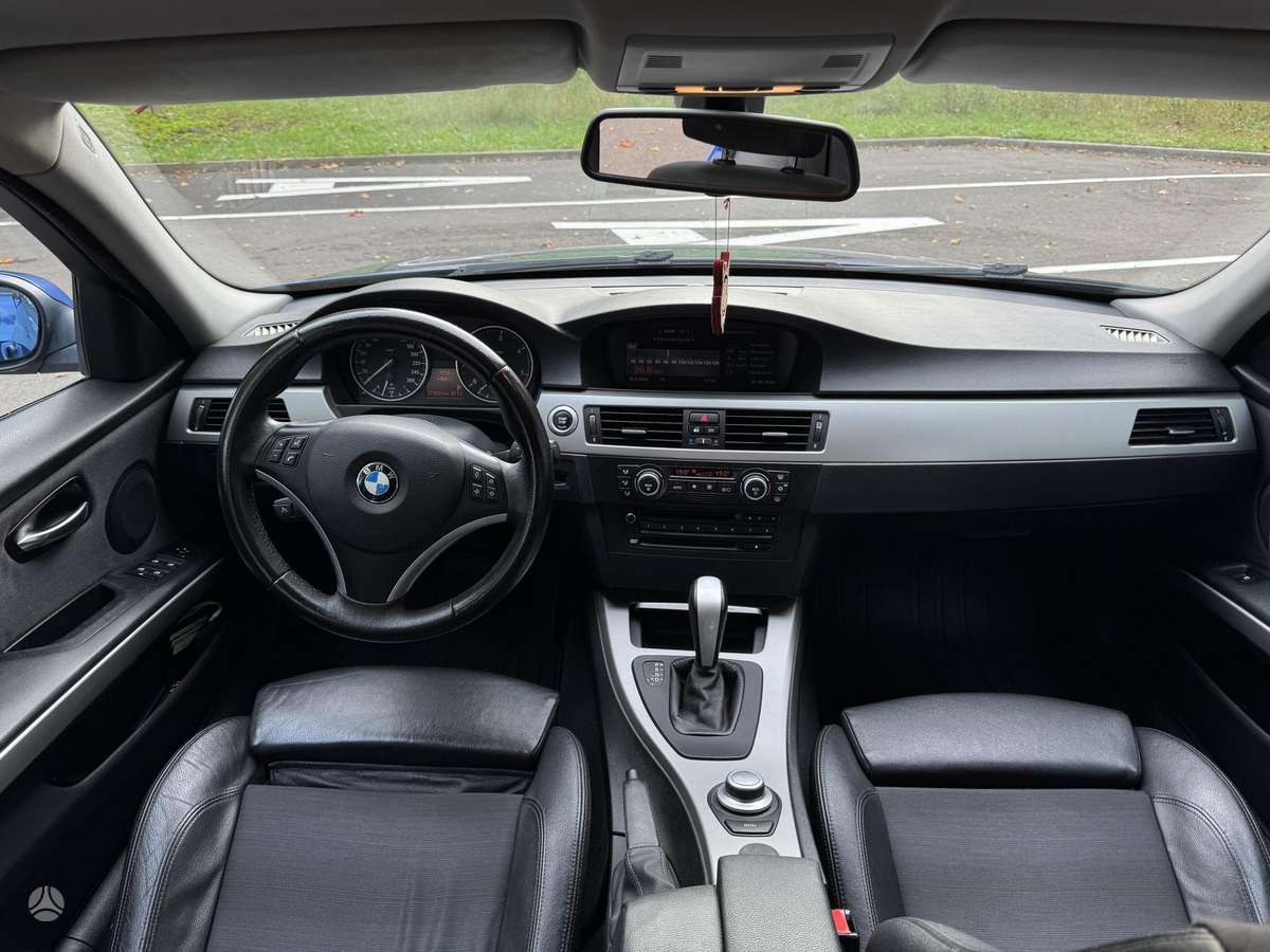 BMW 320, 2.0 l., wagon