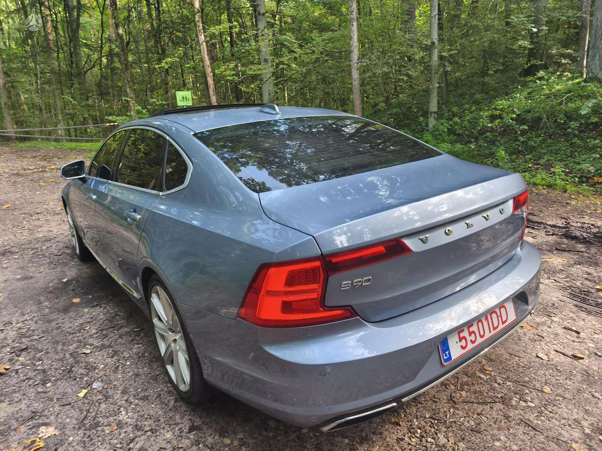 Volvo S90 - 8