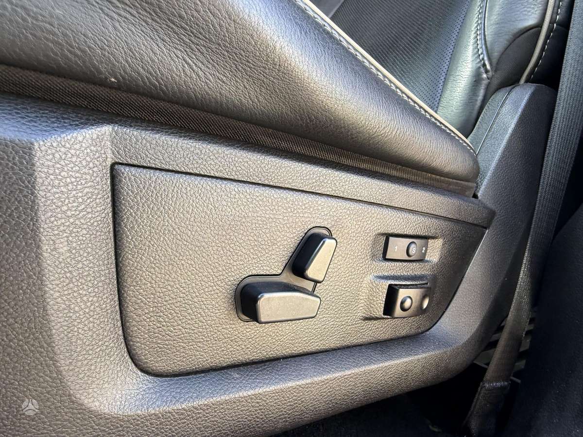 Dodge Ram, 3.0 l., off-road / crossover