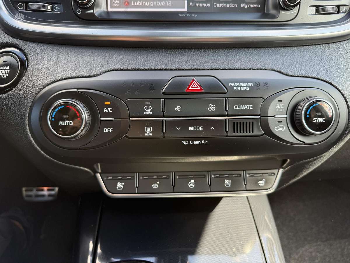 Kia Sorento, 2.2 l., Минивэн