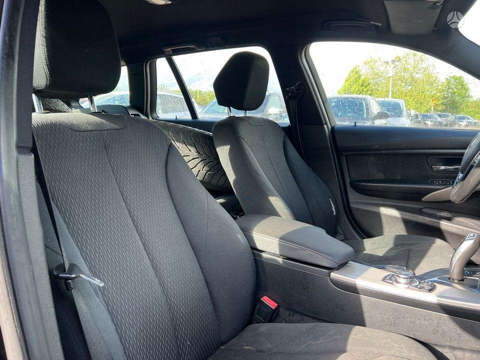 BMW 320 2015 — photo 10