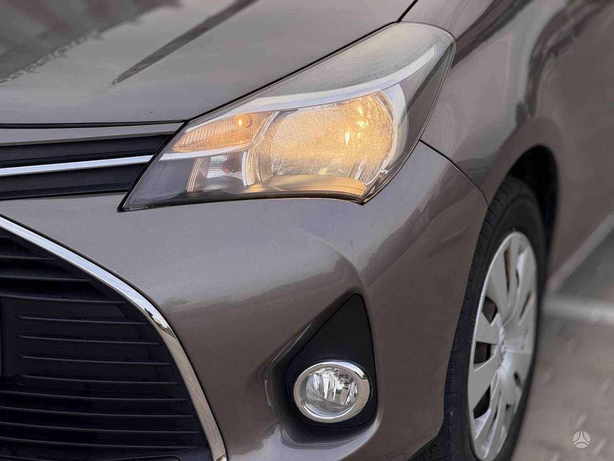 Toyota Yaris - 5