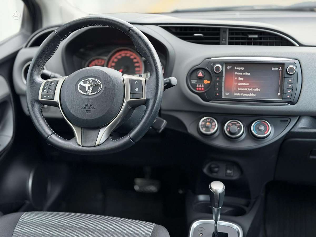 Toyota Yaris - 9