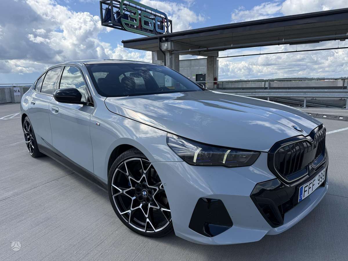 BMW 520, 2.0 l., Седан
