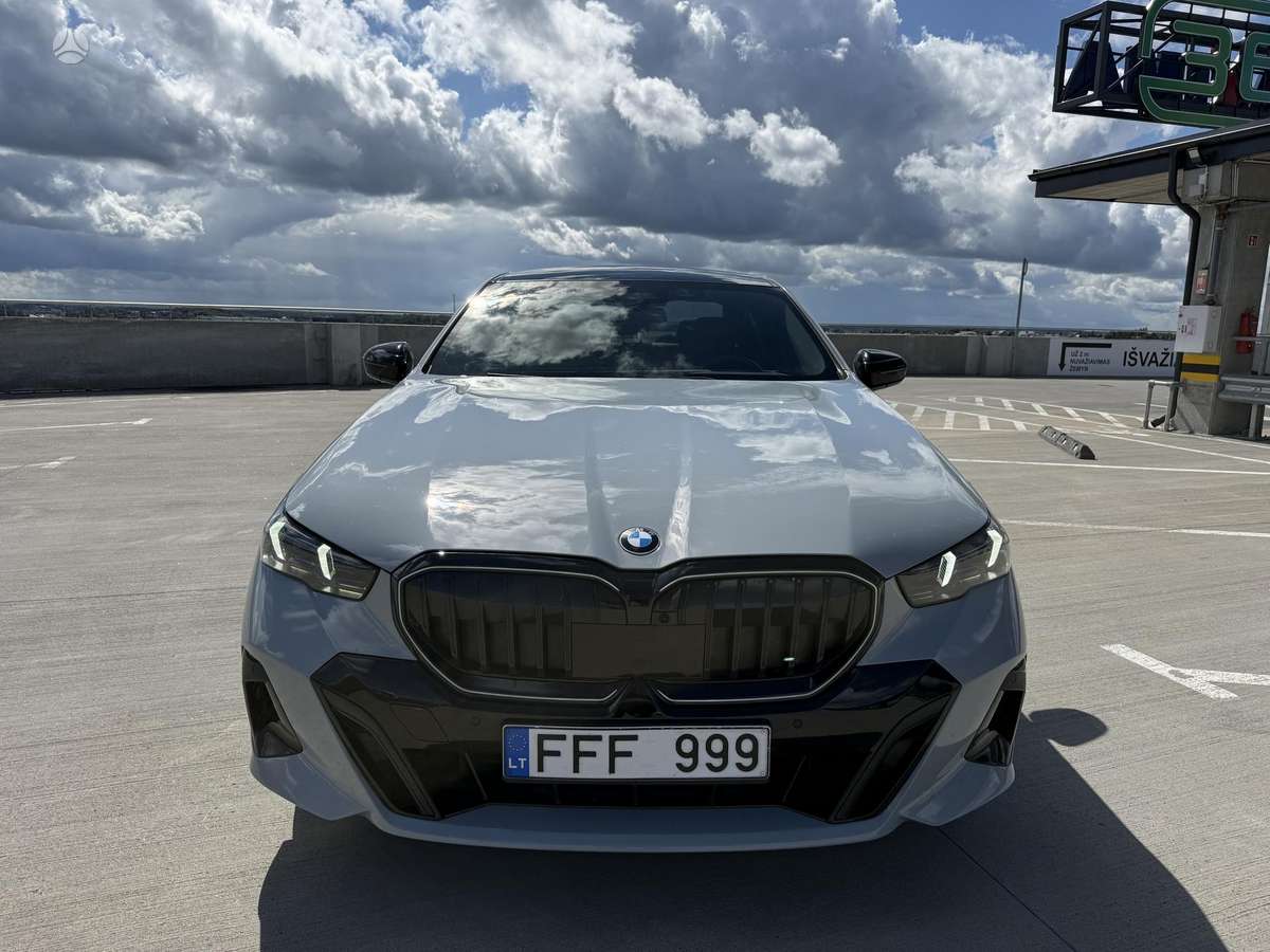BMW 520, 2.0 l., Седан