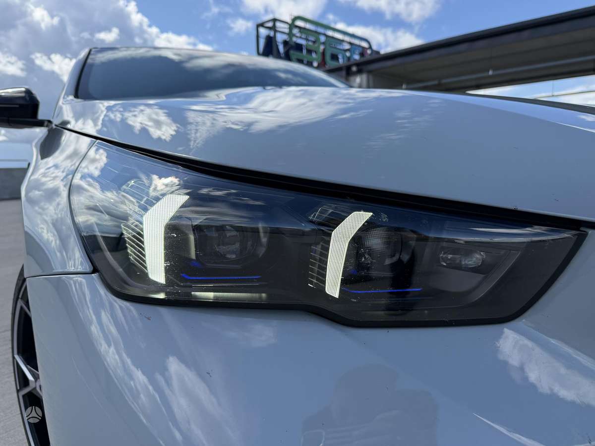 BMW 520, 2.0 l., Седан