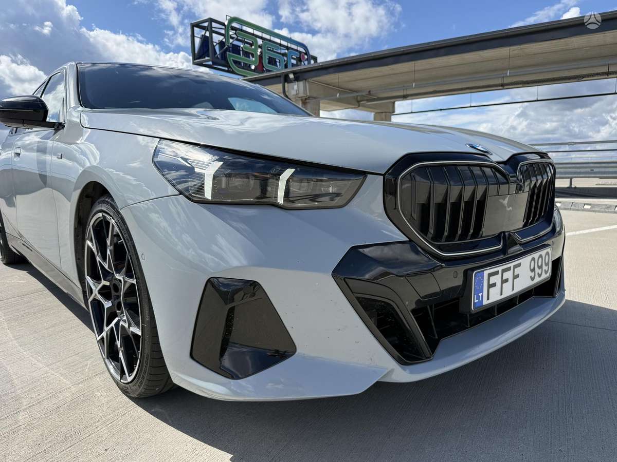 BMW 520, 2.0 l., Седан
