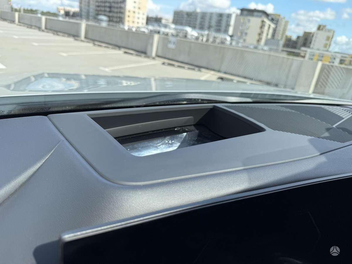 BMW 520, 2.0 l., Седан