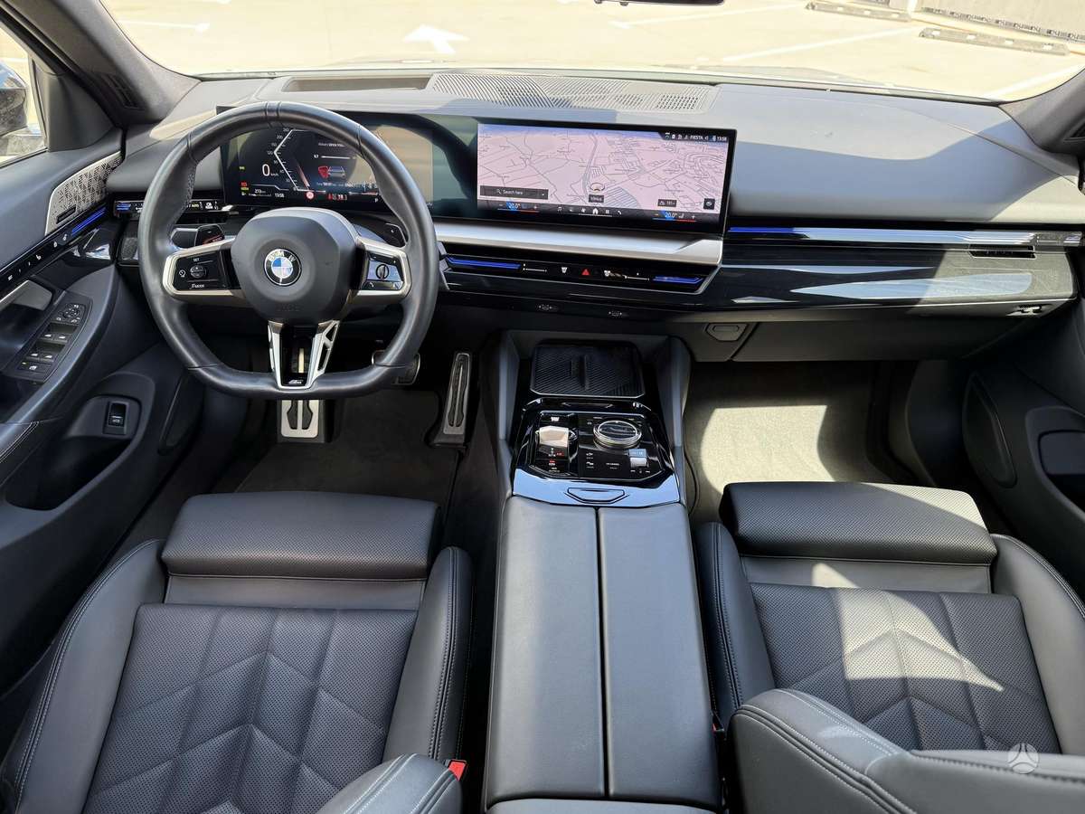 BMW 520, 2.0 l., Седан