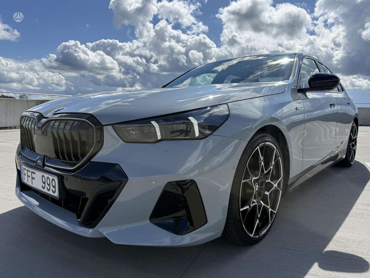BMW 520, 2.0 l., Седан