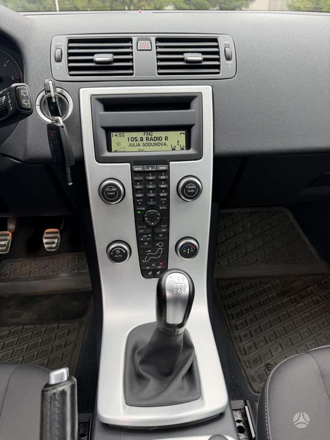 Volvo V50 - 11