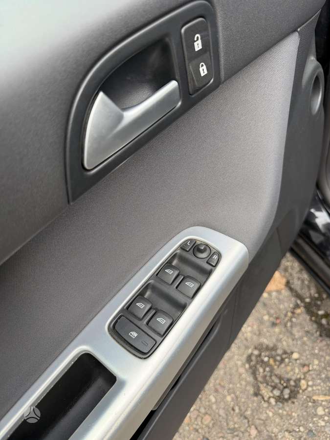 Volvo V50 - 12
