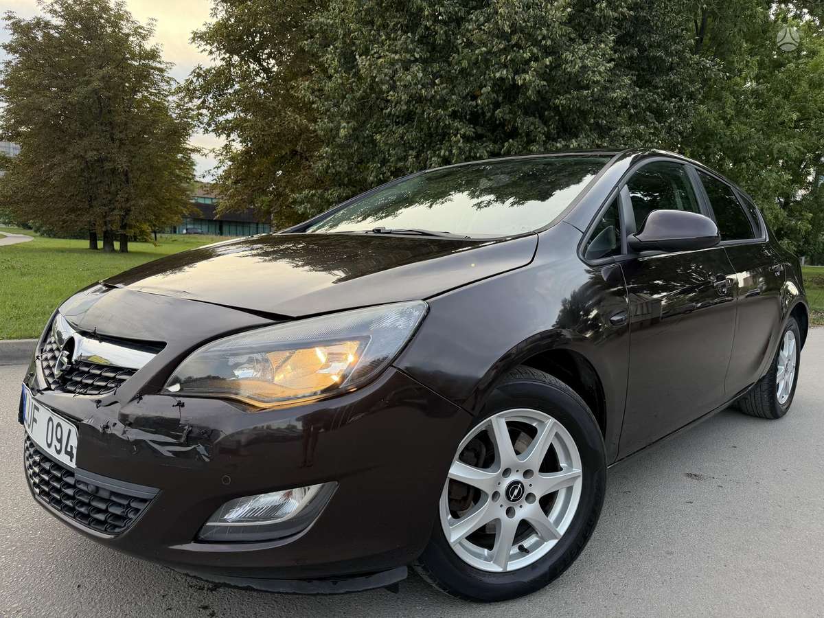 Opel Astra, 1.7 l., hatchback