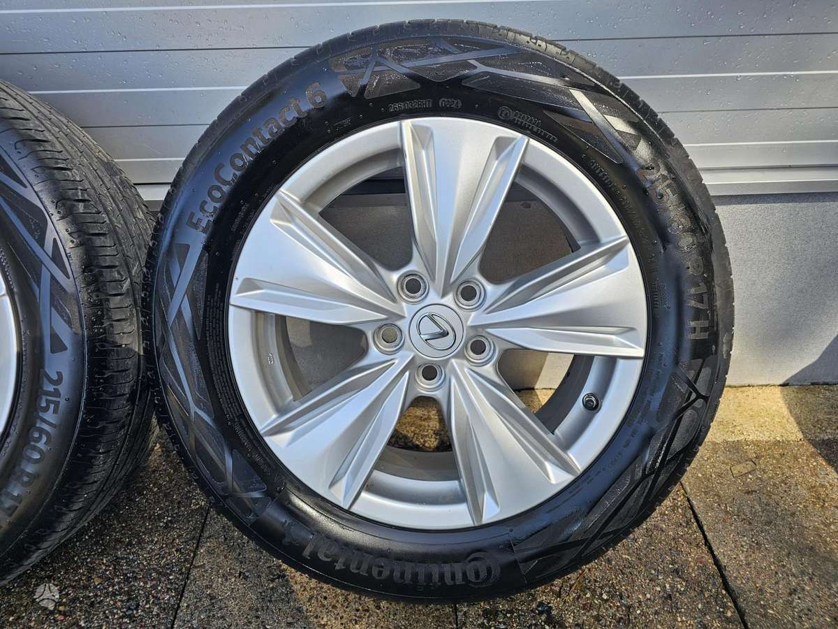 Lexus UX, light alloy, R17