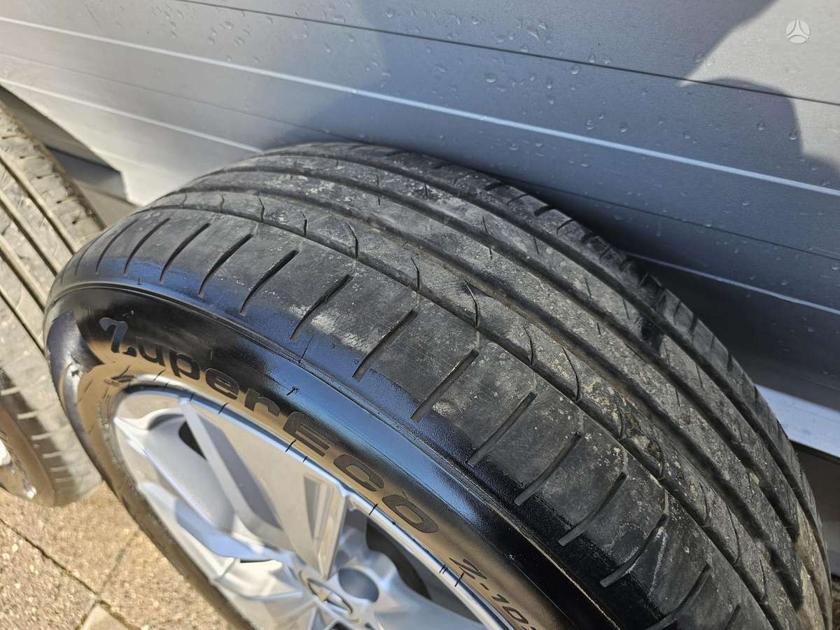 Lexus UX, light alloy, R17