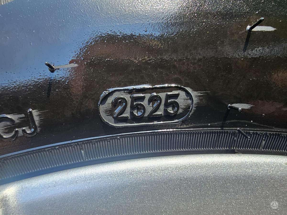 Lexus UX, lengvojo lydinio, R17