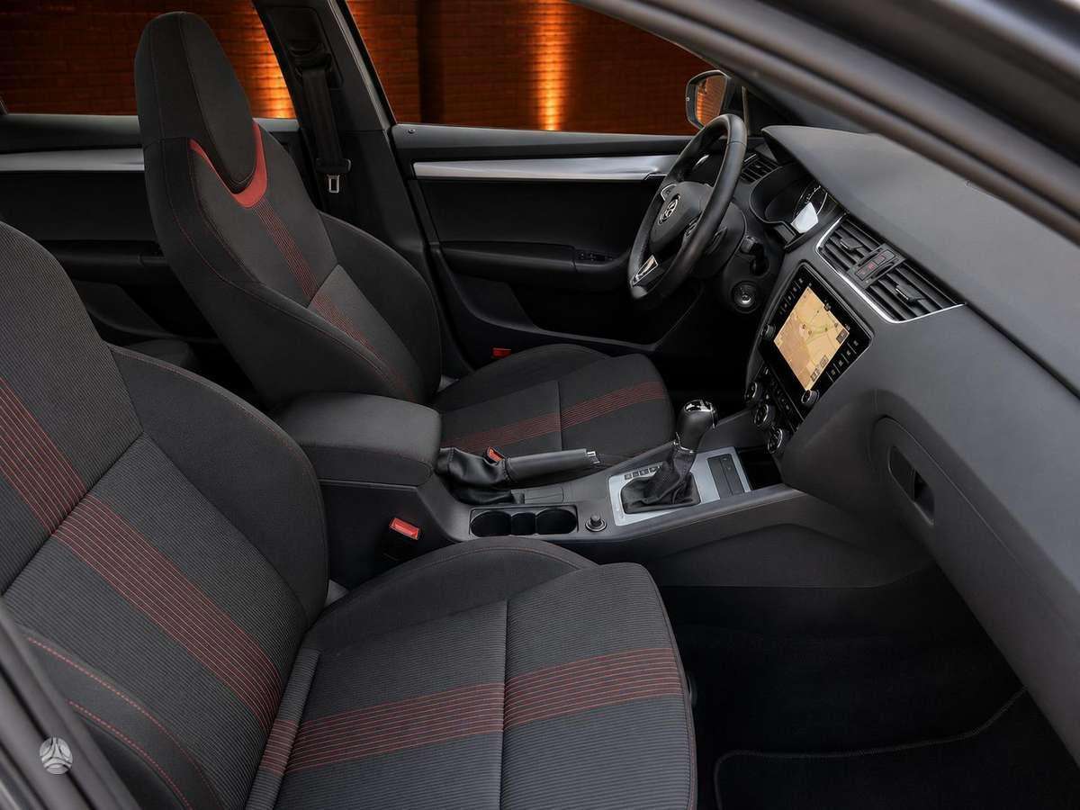 Škoda Octavia - 12