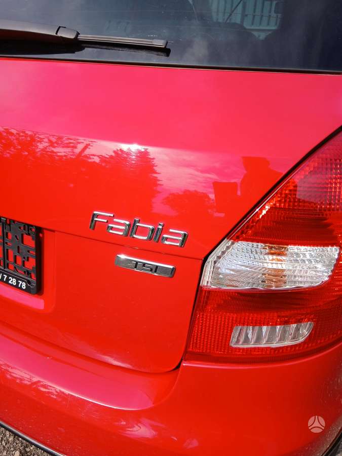 Škoda Fabia - 9