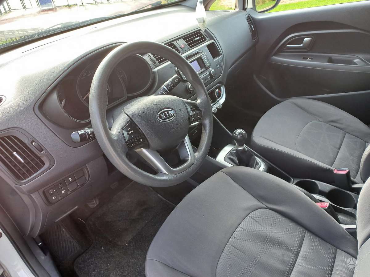Kia Rio, 1.3 l., hatchback