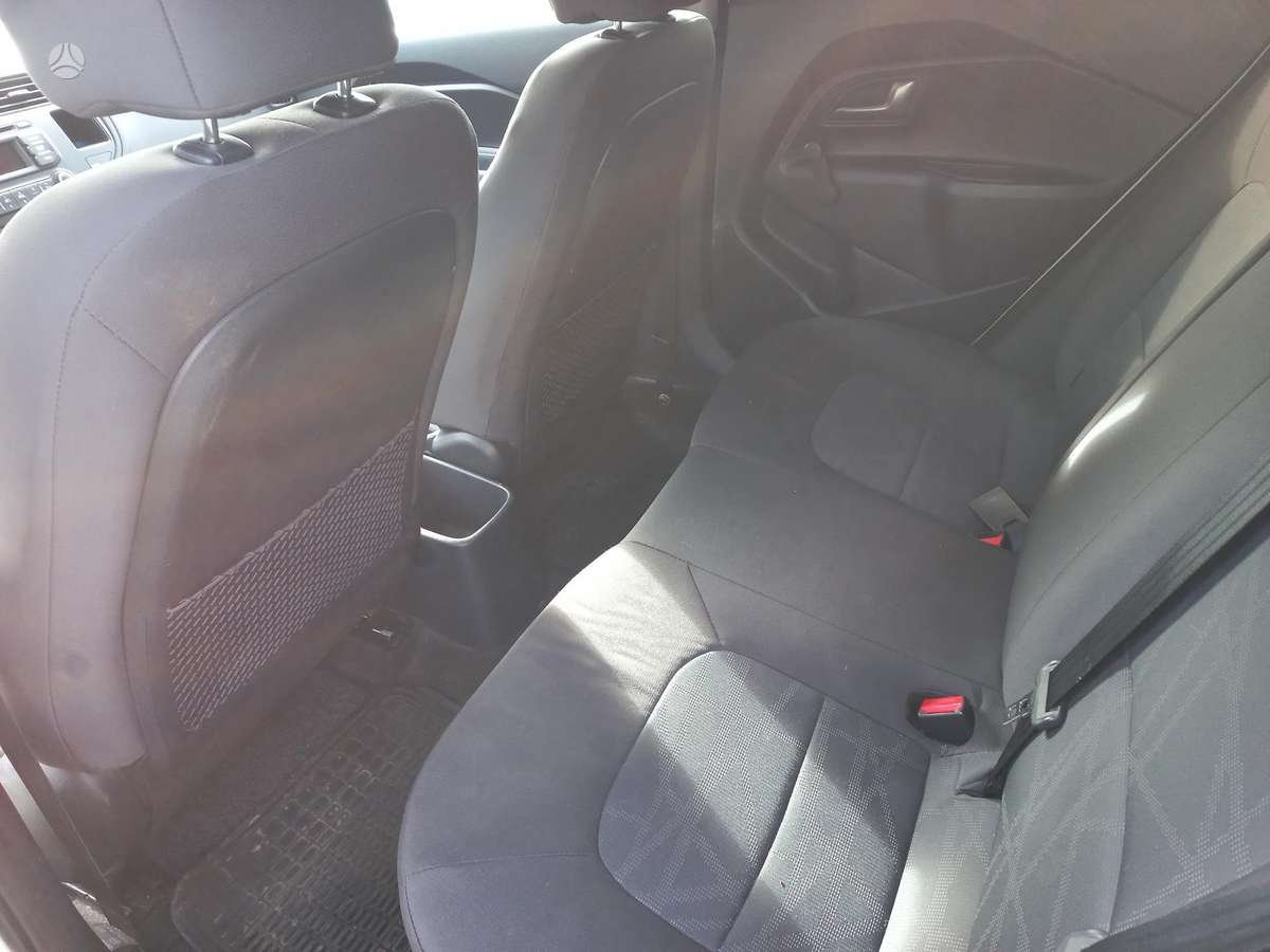 Kia Rio, 1.3 l., hatchback