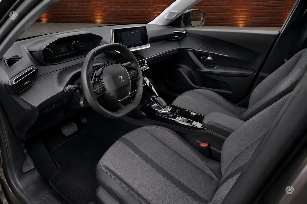 Peugeot 2008 - 11