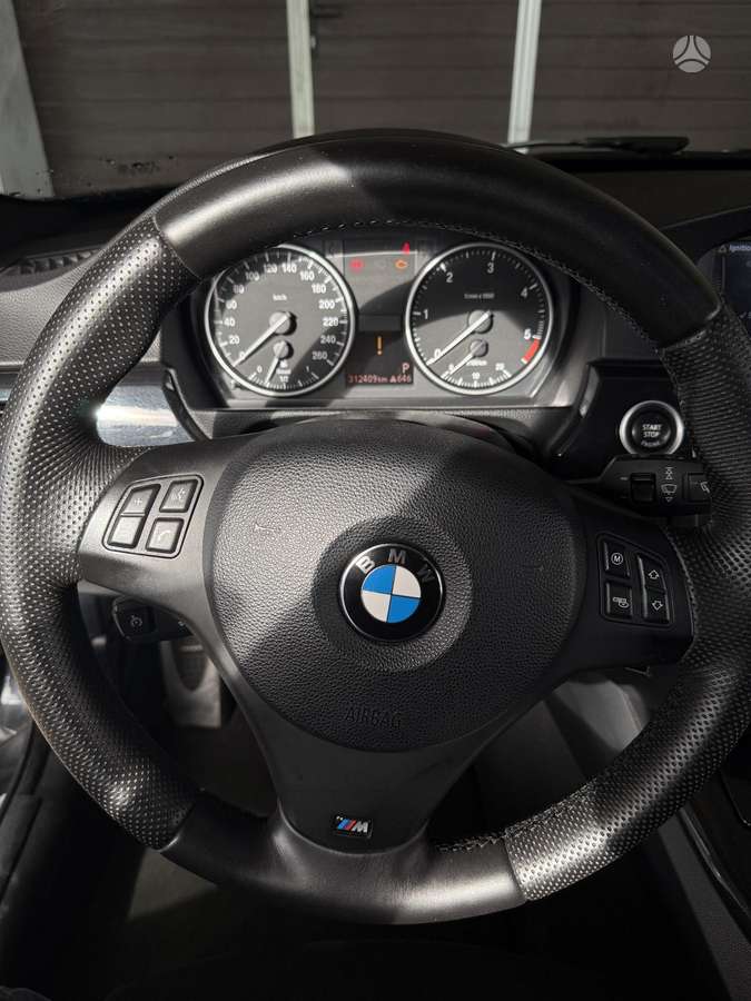 BMW 320, 2.0 l., wagon