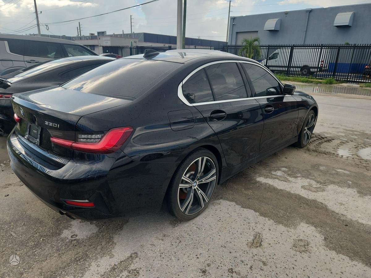 BMW 330 - 7