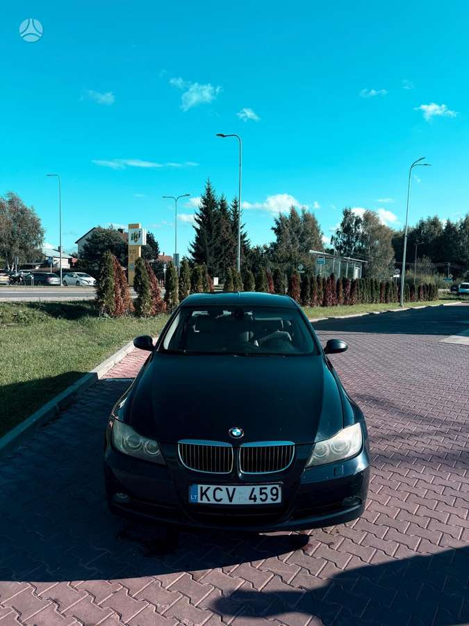 BMW 325, 2.5 l., Седан