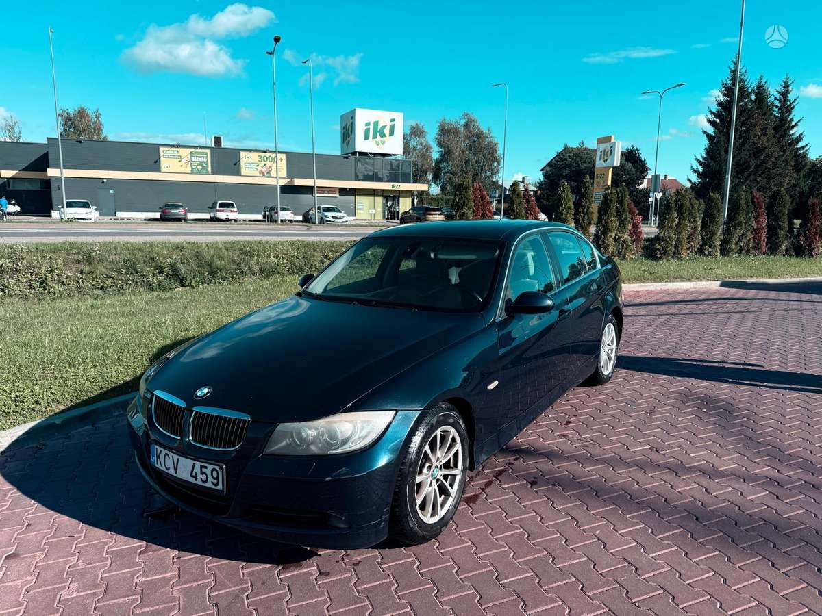BMW 325, 2.5 l., Седан