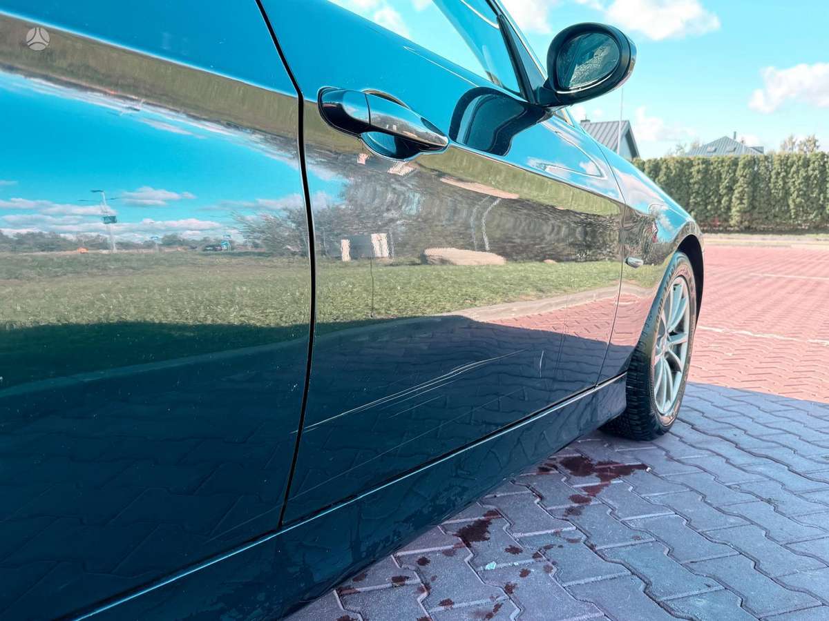 BMW 325, 2.5 l., Седан