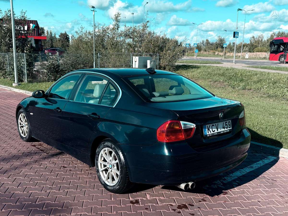 BMW 325, 2.5 l., Седан