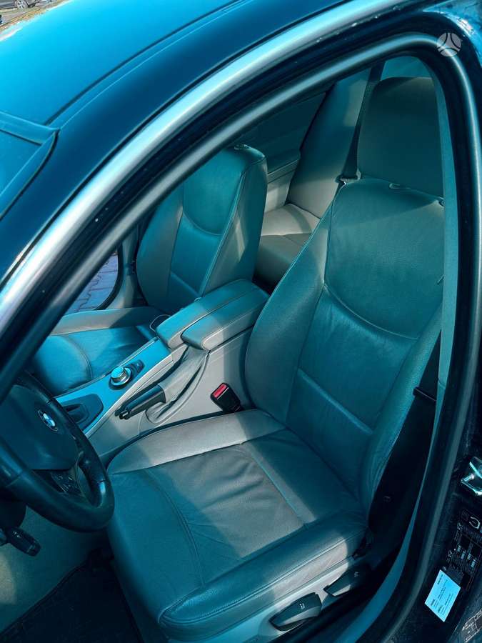 BMW 325, 2.5 l., Седан