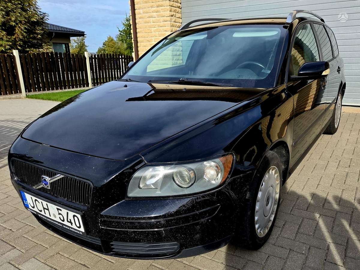 Volvo V50 - 2