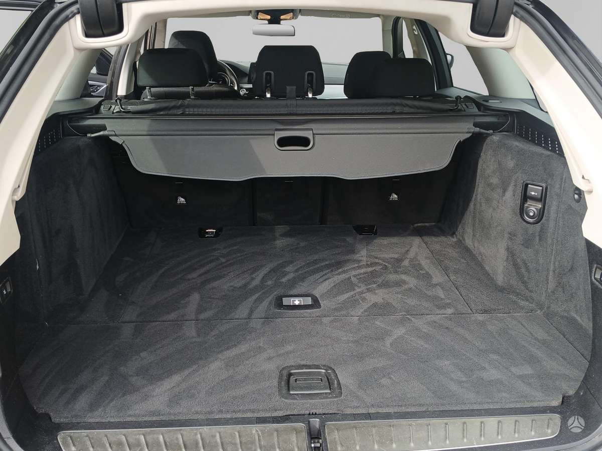 BMW 520, 2.0 l., wagon