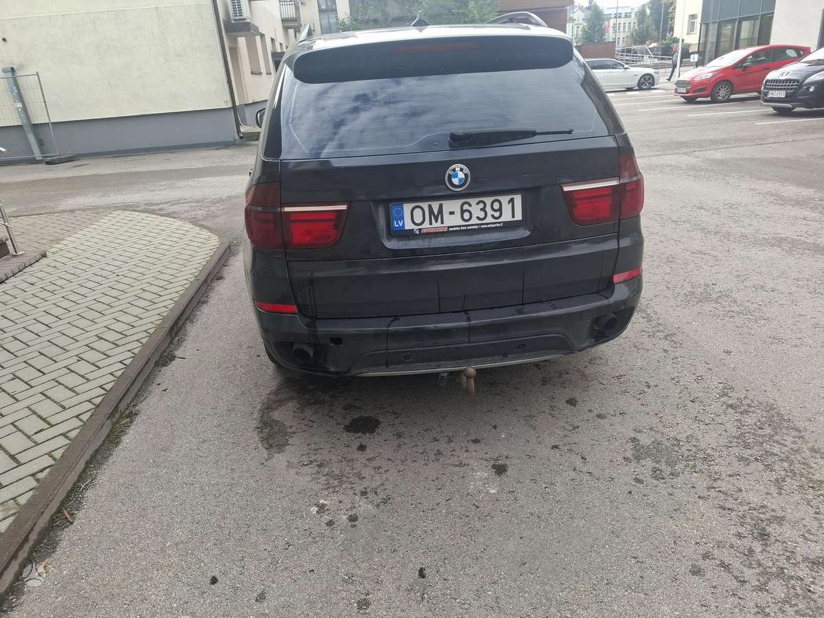 BMW X5, 3.0 l., off-road / crossover