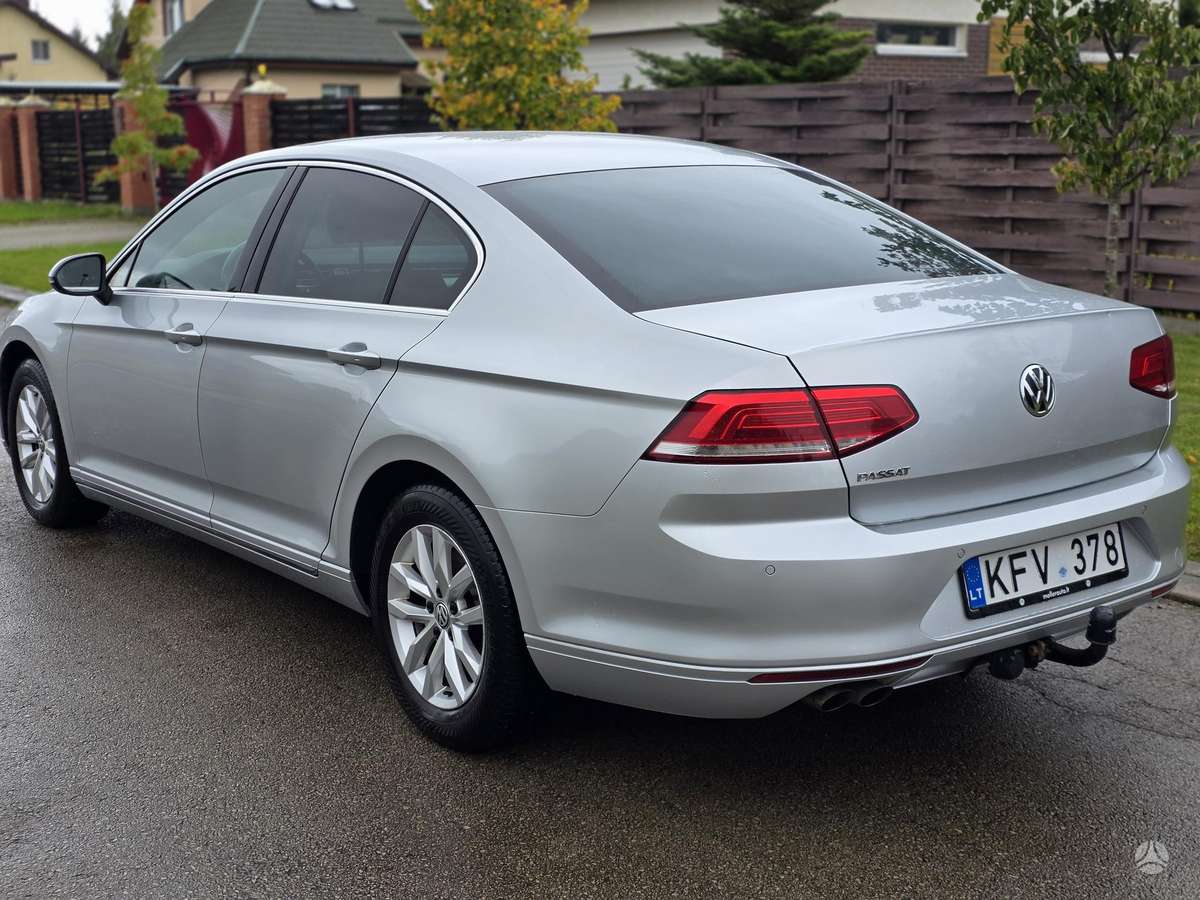 Volkswagen Passat - 3