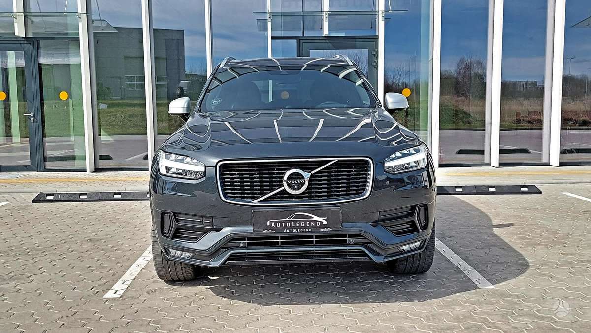 Volvo XC90 - 12