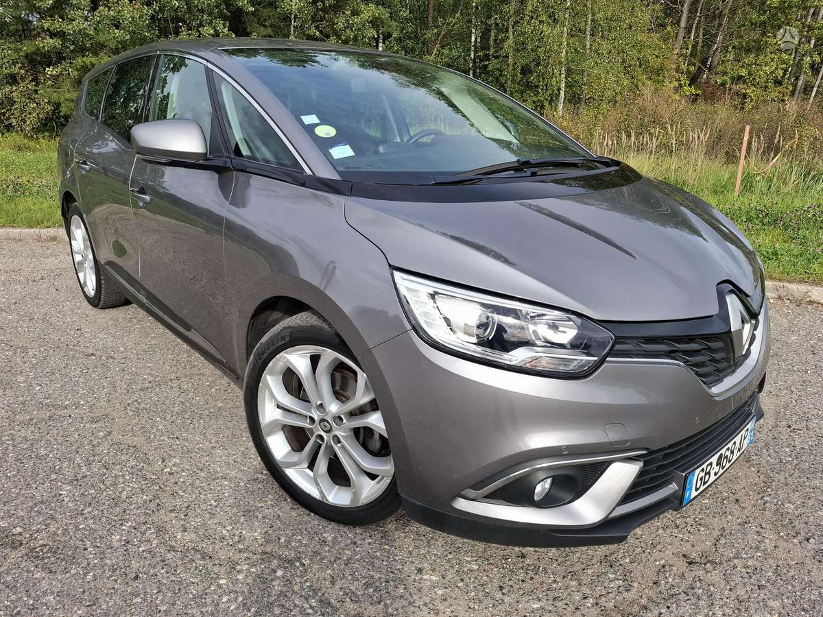 Renault Grand Scenic - 1