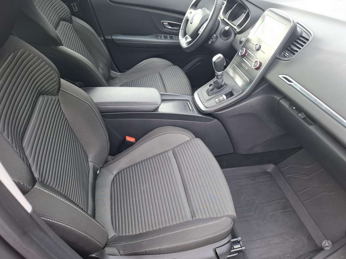 Renault Grand Scenic - 7