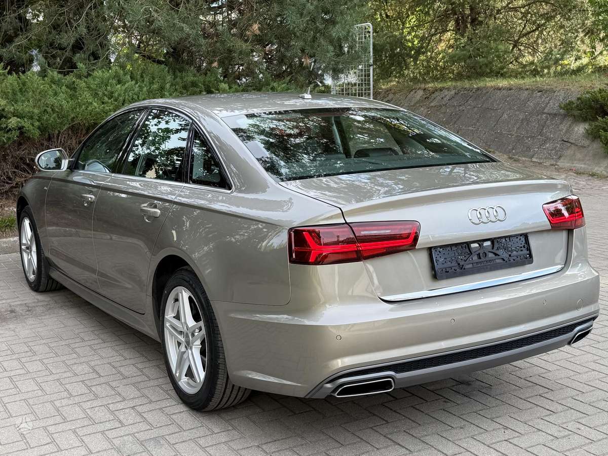 Audi A6, 2.0 l., Седан